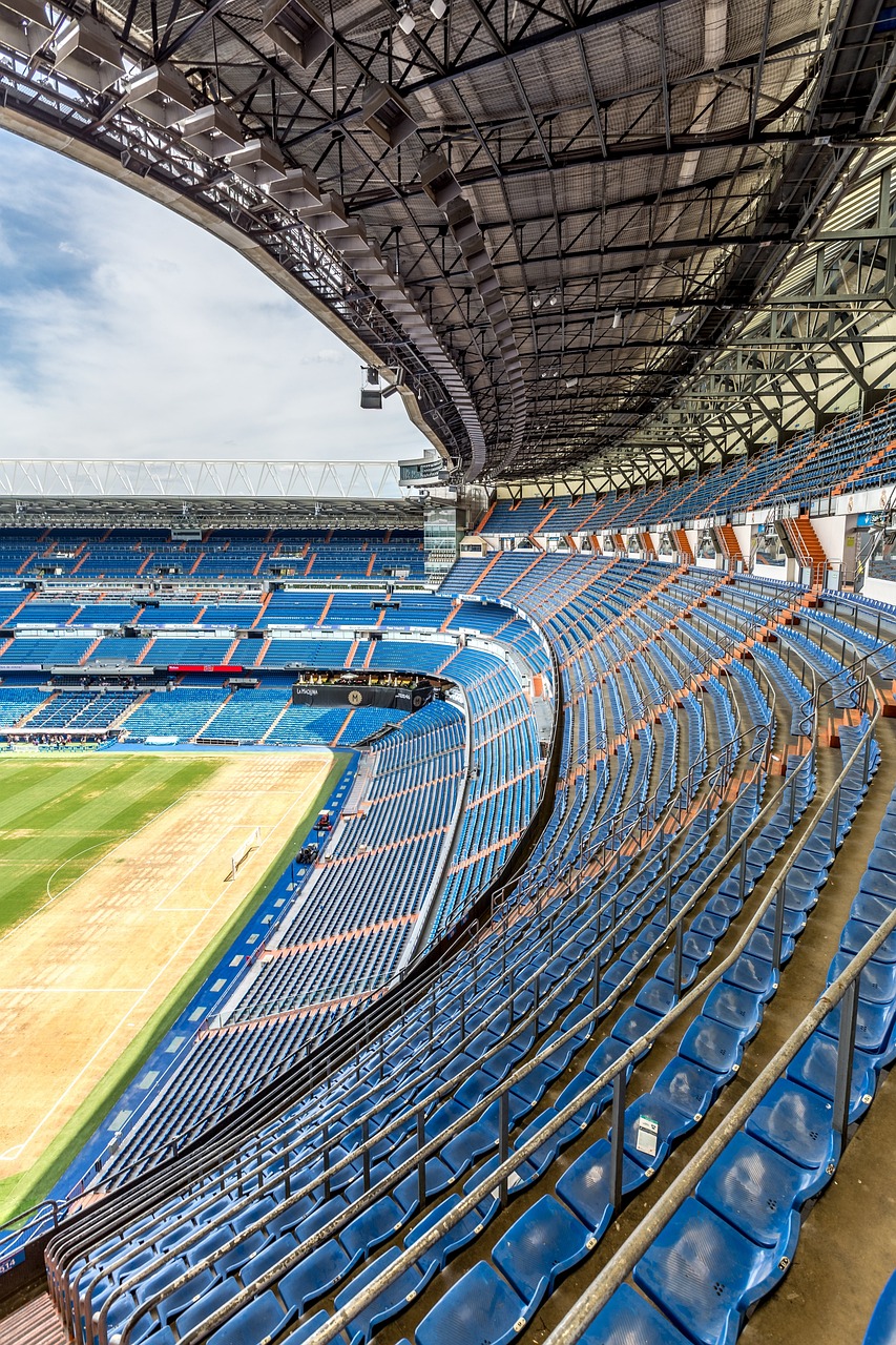 football-stadium-3952062_1280 football-stadium-3952062_1280